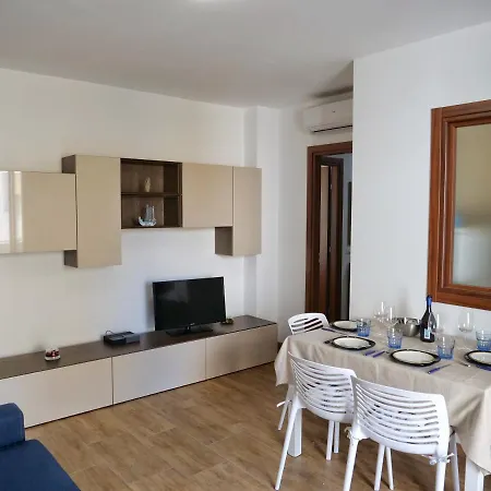 Wind Rose House - Bicamere, Parcheggio Fronte Mare * Grado